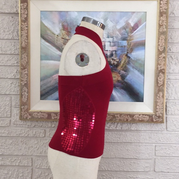 Yuka Sequin Side Mock Crisscross Neck Halter Top - Picture 3 of 10